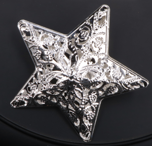 ZAWIESZKA GWIAZDKA METALOWA