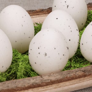 Jajka plastikowe nakrapiane białe 5cm 48 sztuk