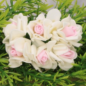 Kwiatki różyczki piankowe krem, róż 72szt.