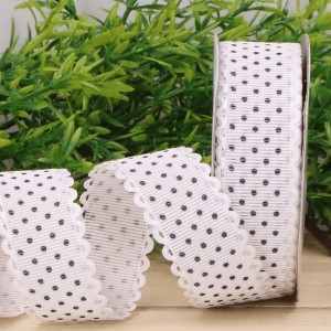 Wstążka w kropki biała 2,5cm 9m