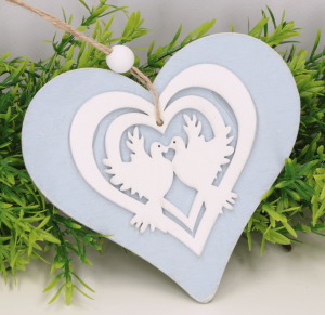 Zawieszka serce drewniane gołąbki 11x12cm