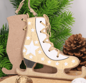 Drewniana zawieszka na choinkę łyżwy 3pary