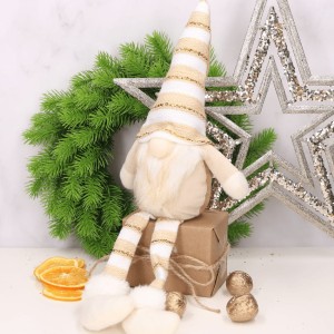 Skrzat gnom siedzący świecący nos brązowozłoty chłopiec 45cm 