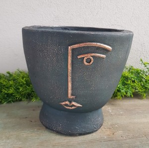 Osłonka twarz czarna na kwiatka 22cm