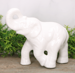 Słoń "biegnący duży" szkliwiony biały 19cm 