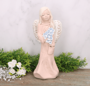 Anioł aniołek gipsowy z kwiatami łosoś 30cm 