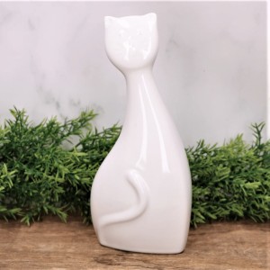 Kot "płaski duży" figurka szkliwiona biel 31cm