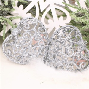 Zawieszki brokatowe serca srebro 10cm 2szt