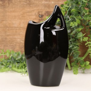 Wazon Rekin Mały szkliwiony czarny 21cm.