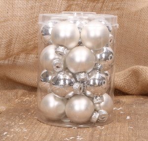 Bombki szklane srebrne 4cm- 20 sztuk w opakowaniu