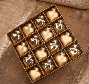 Serduszko szklane złote 4cm- 16 sztuk w złotym opakowaniu