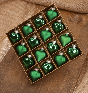 Serduszko szklane Zielone 4cm- 16 sztuk w złotym opakowaniu