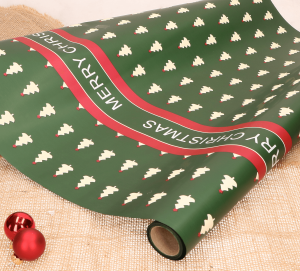 Rolka foli do pakowania prezentów w świątecznym wzorze 5mx57cm
