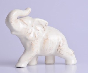 Słoń biegnący średni