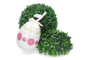 Jajko plastikowe białe w kwiaty , zawieszka 19675