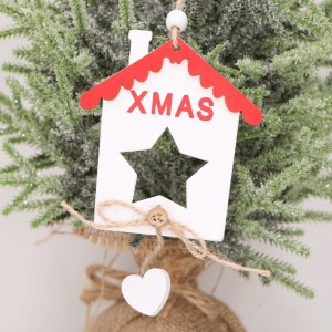 Zawieszka drewniana domek Xmas biały 9,5cm