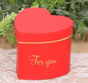 Pudełko serce  CZERWONY mini flowerbox