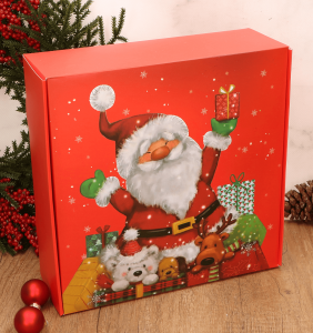 Papierowe Pudełko ze świąteczną grafiką 20cmx20cmx4cm